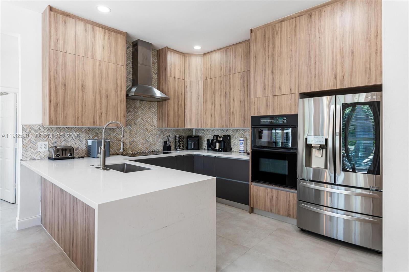 PALM BEACH FARMS - Residential