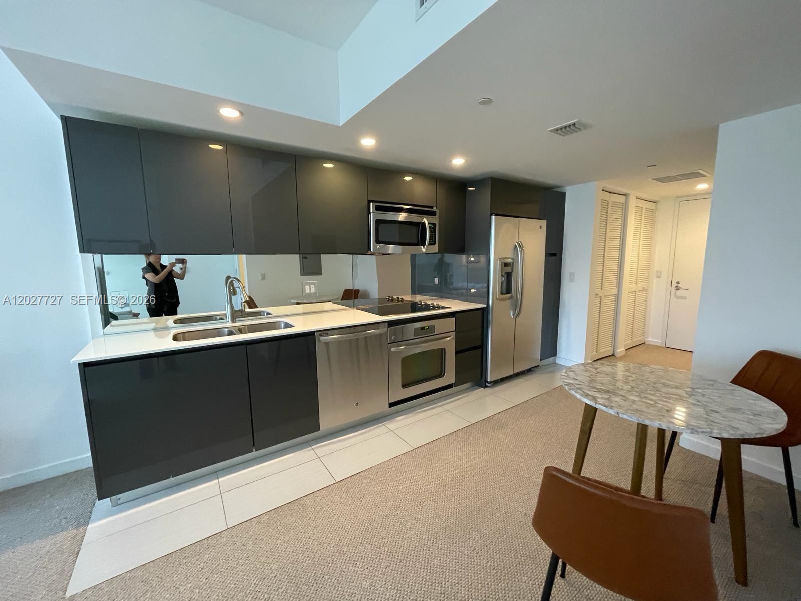 31 SE 6th St 505