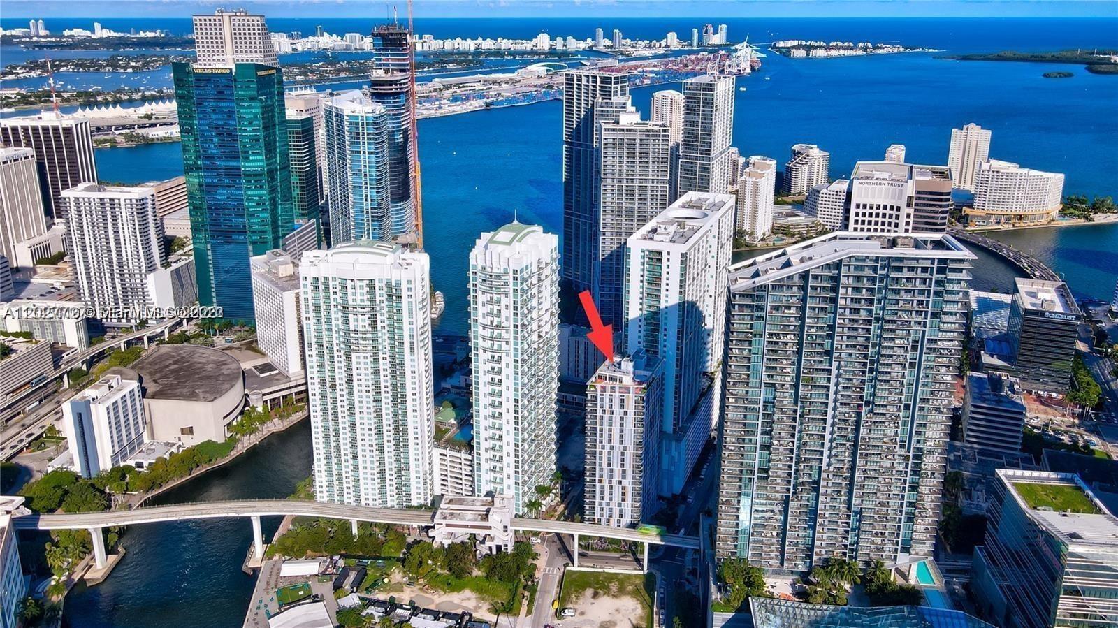31 SE 6th St 505