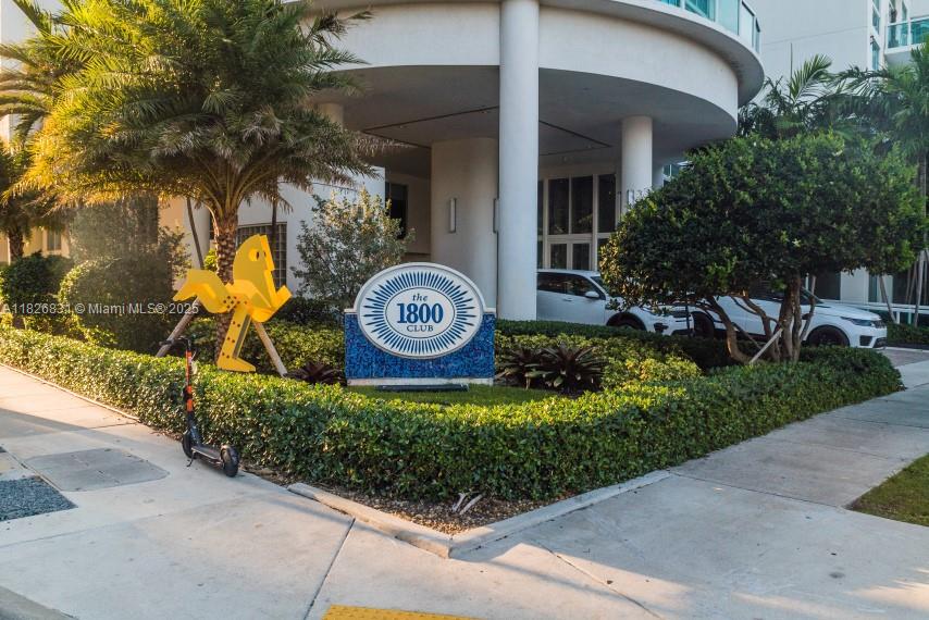 1800 CLUB CONDO - Residential Lease