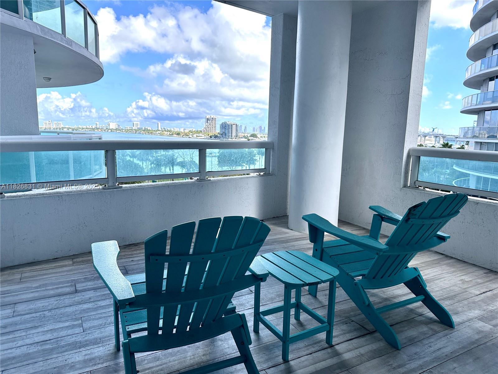 1800 N Bayshore Dr 511