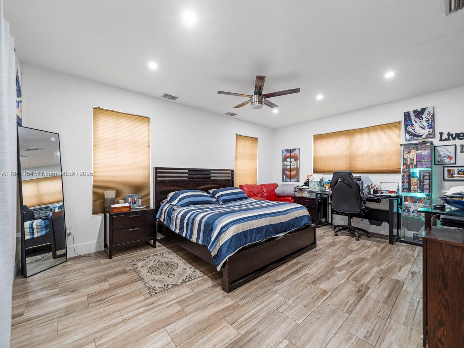 WHISPERING PINES EST SEC - Residential