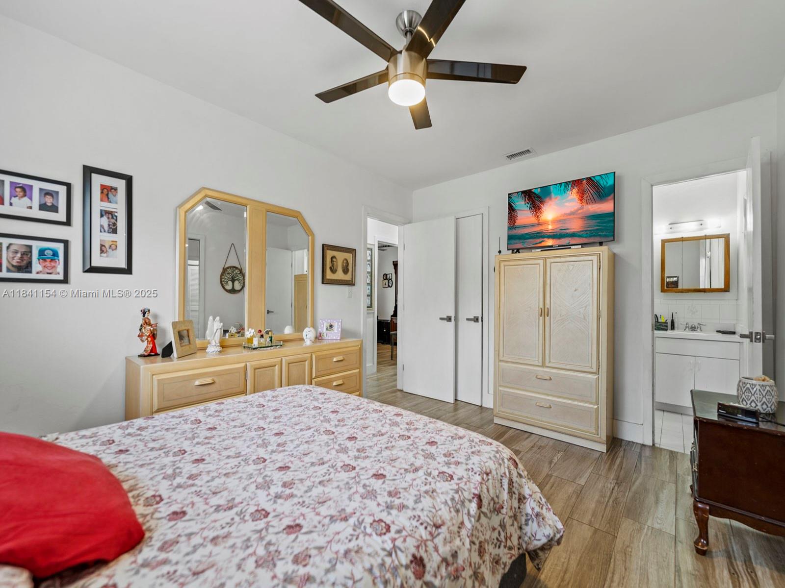 WHISPERING PINES EST SEC - Residential