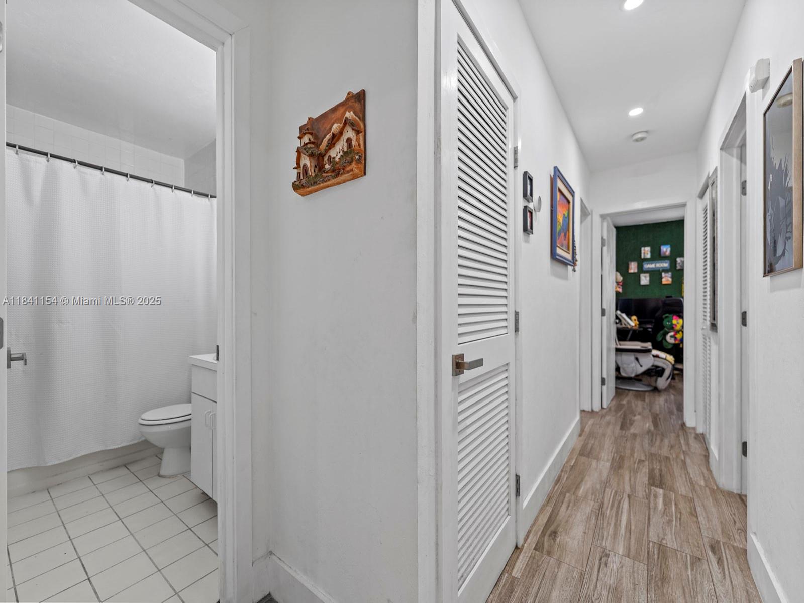 WHISPERING PINES EST SEC - Residential