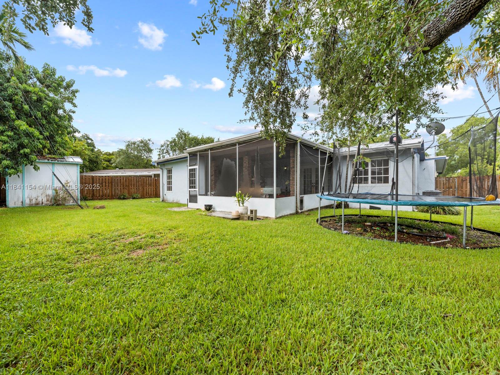 WHISPERING PINES EST SEC - Residential