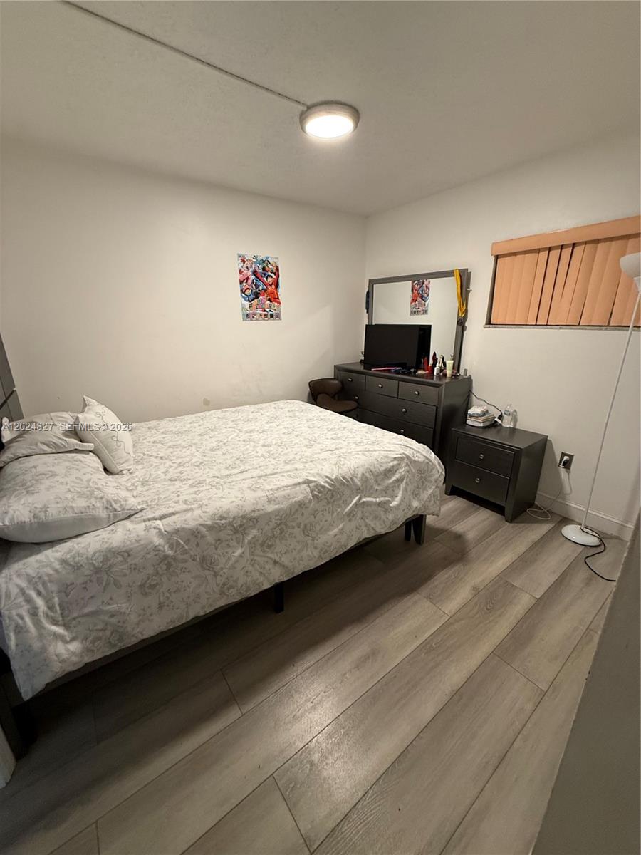 PALMETTO SPRINGS CONDO VI - Residential Lease