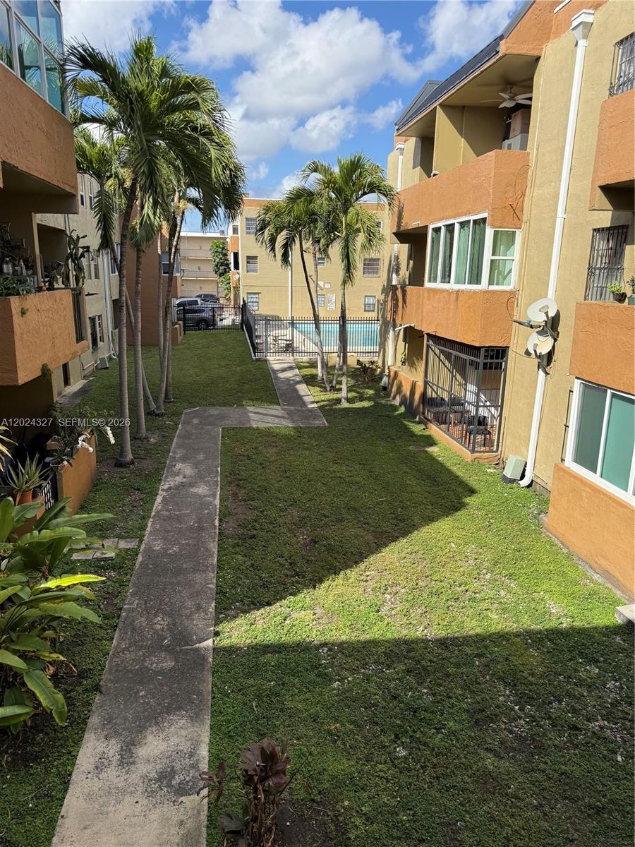 PALMETTO SPRINGS CONDO VI - Residential Lease