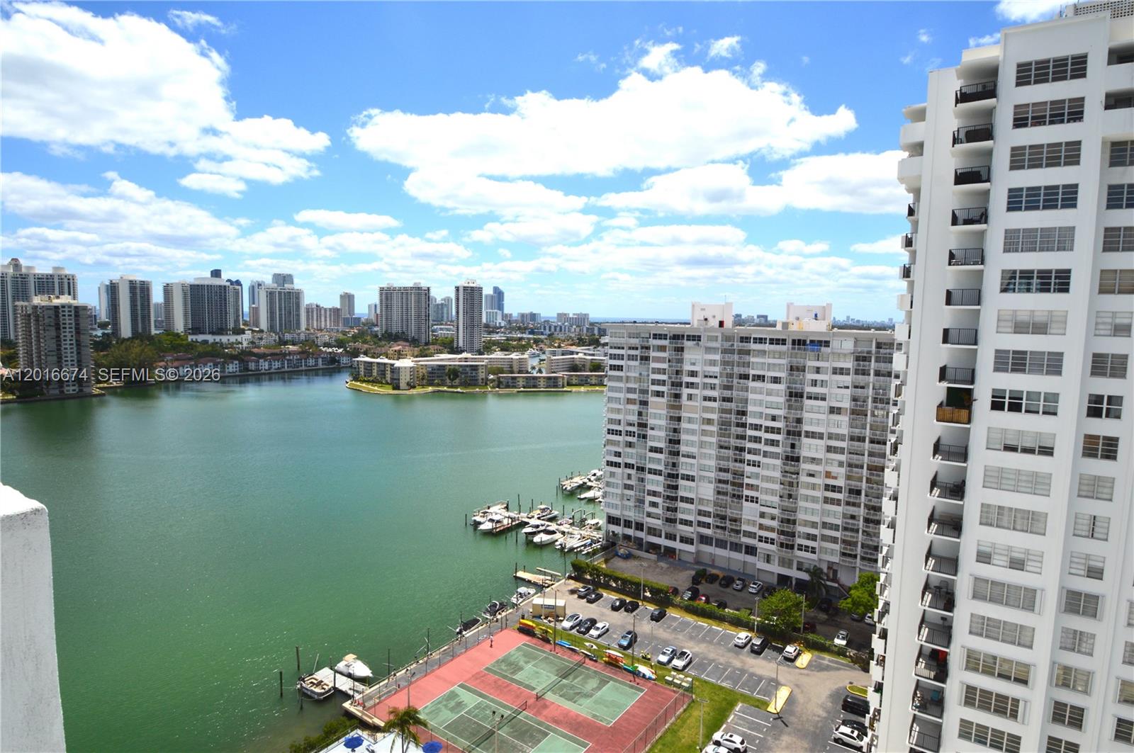 COMMODORE PLAZA CONDO - Residential