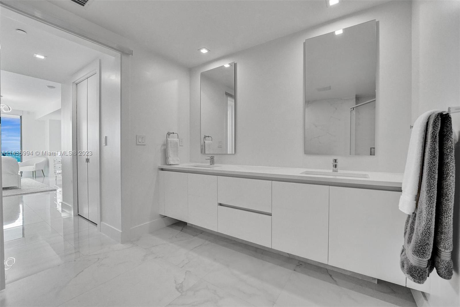 SABBIA BEACH CONDO - Residential