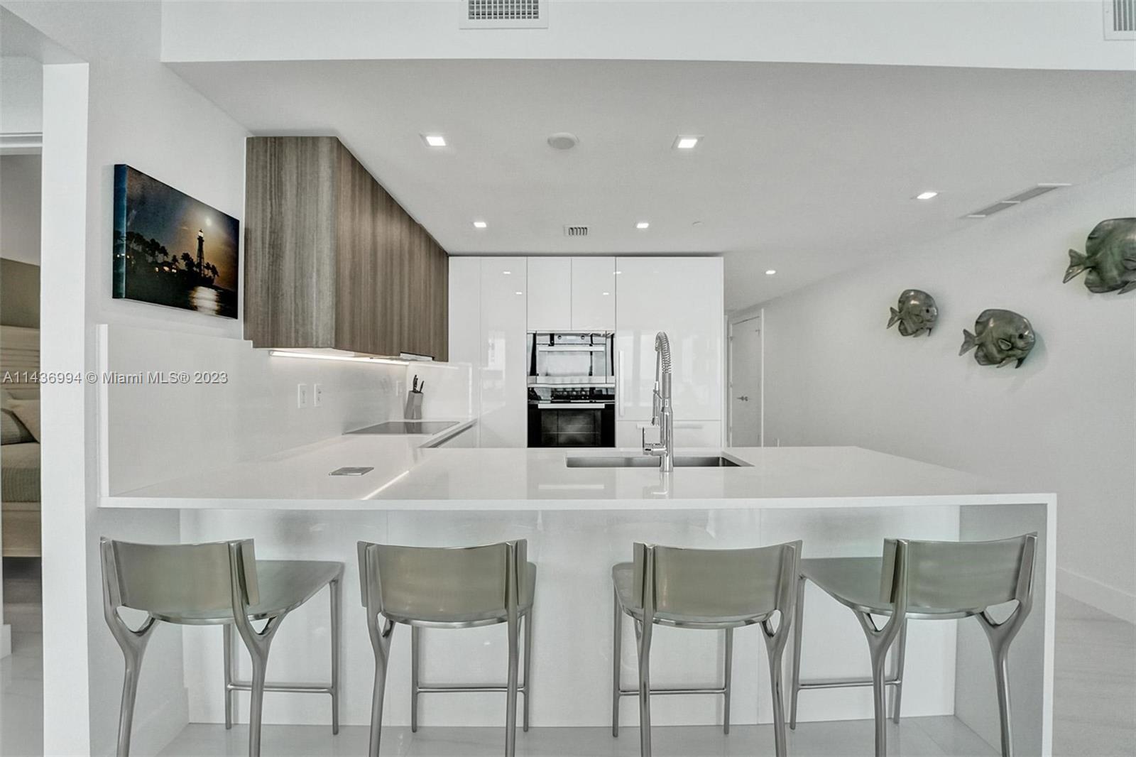 SABBIA BEACH CONDO - Residential