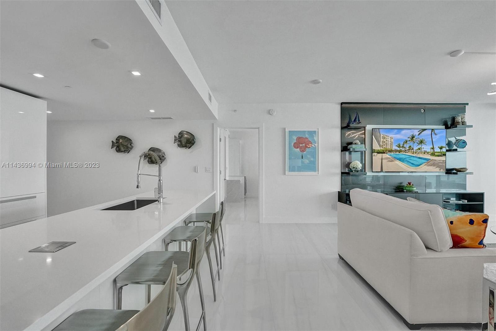 SABBIA BEACH CONDO - Residential