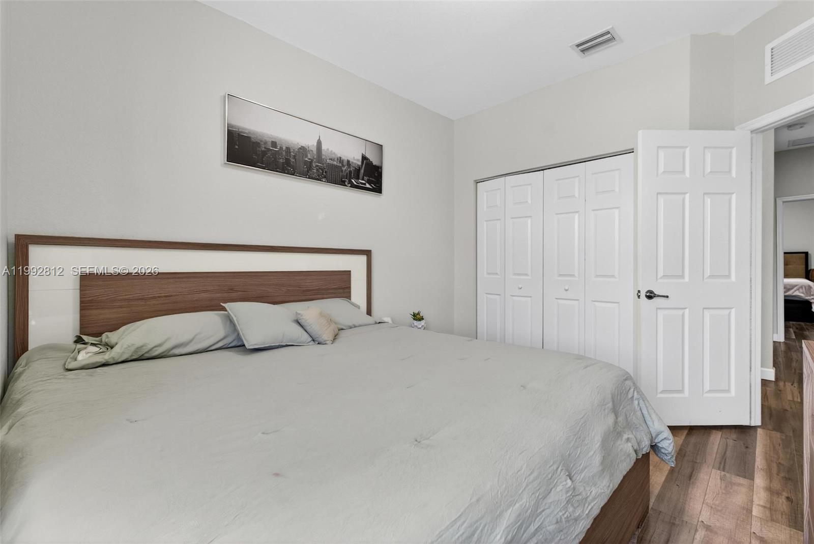 DORAL BREEZE - Residential