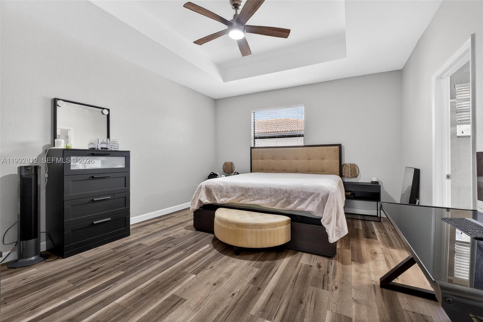 DORAL BREEZE - Residential