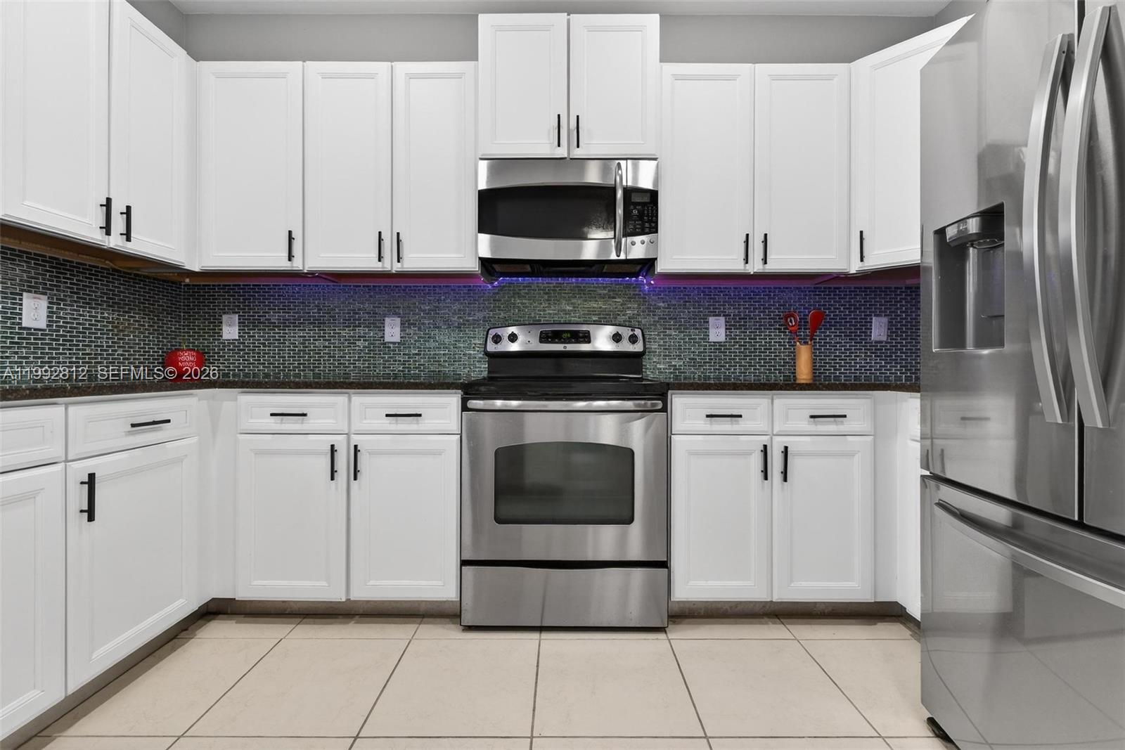 DORAL BREEZE - Residential