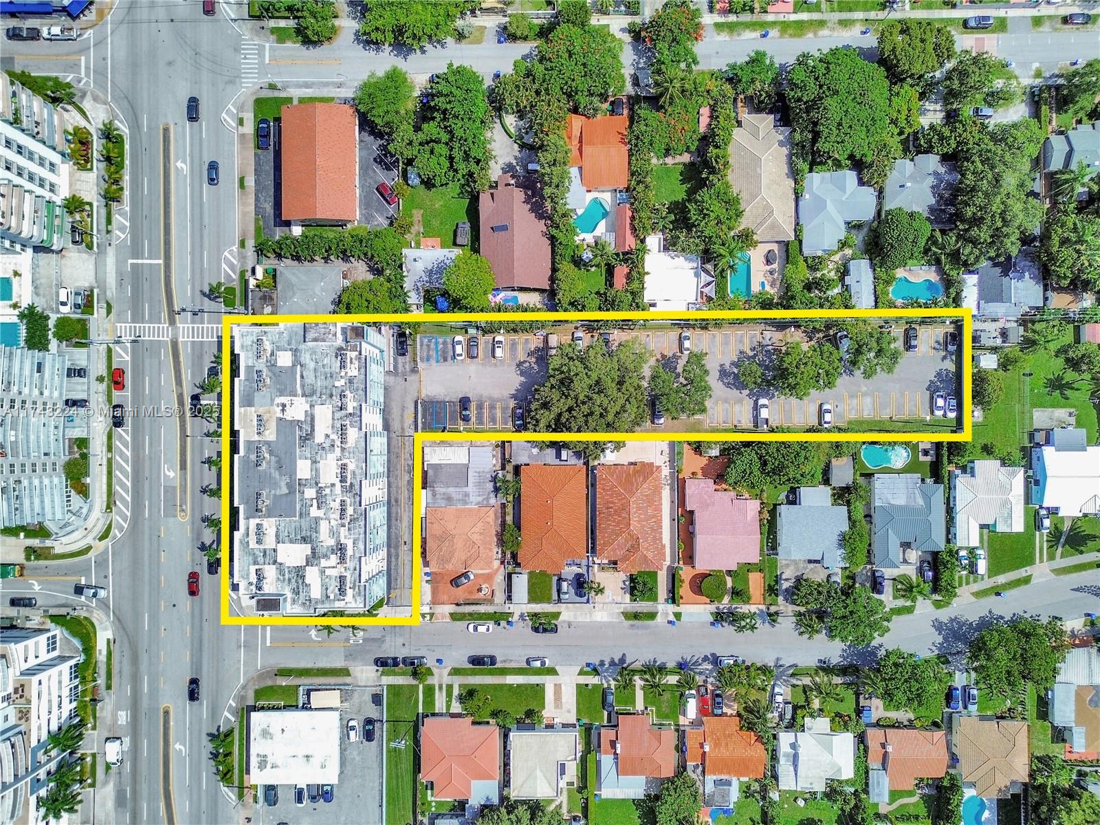 2575 SW 27th Ave 508