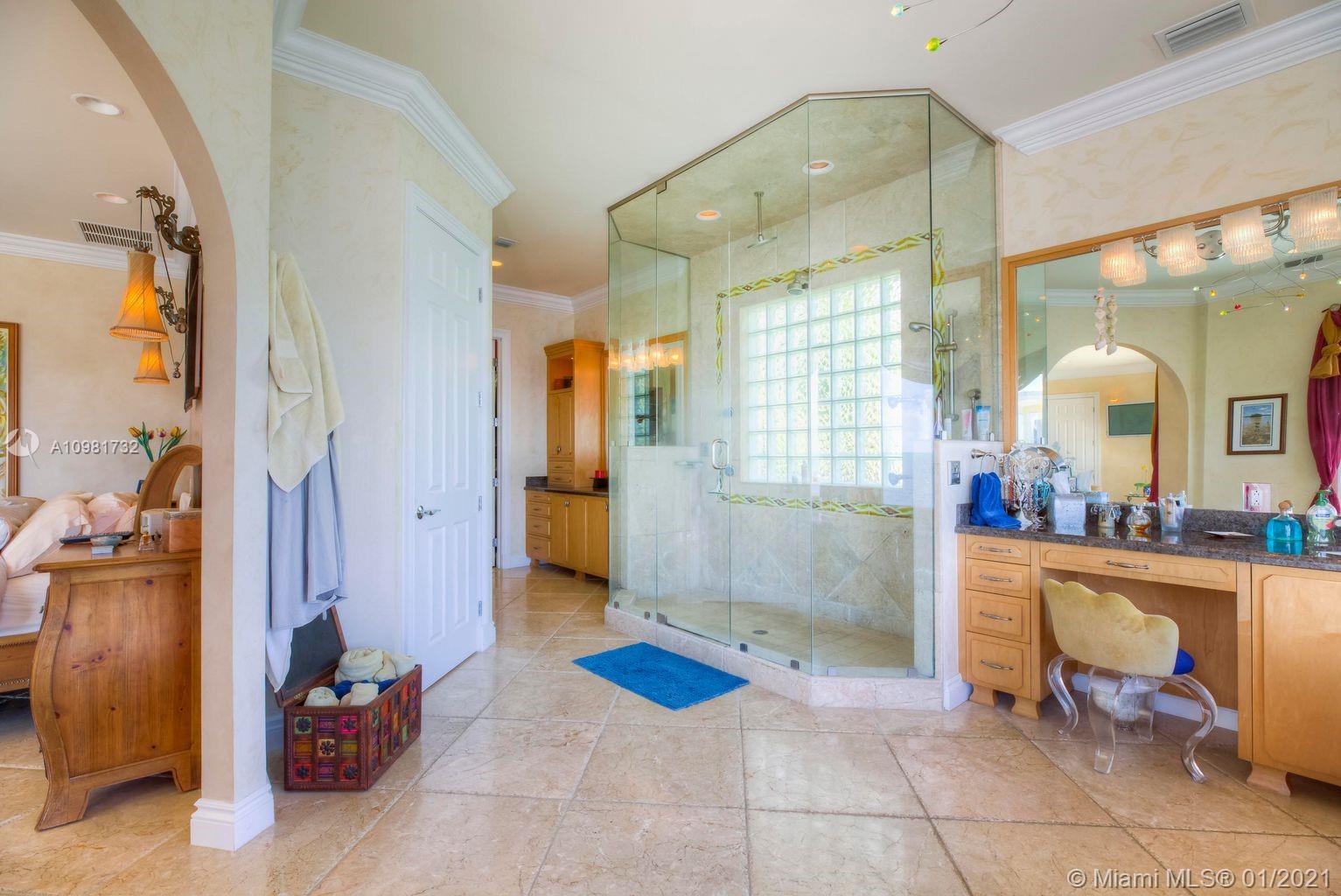 Port Largo - Residential