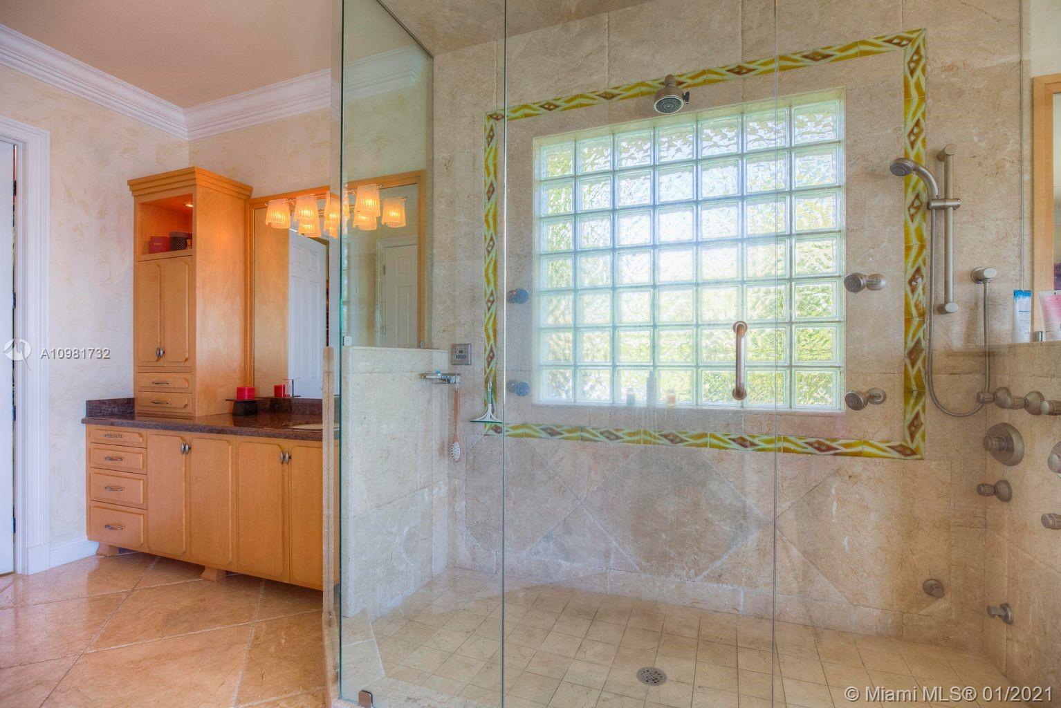 Port Largo - Residential