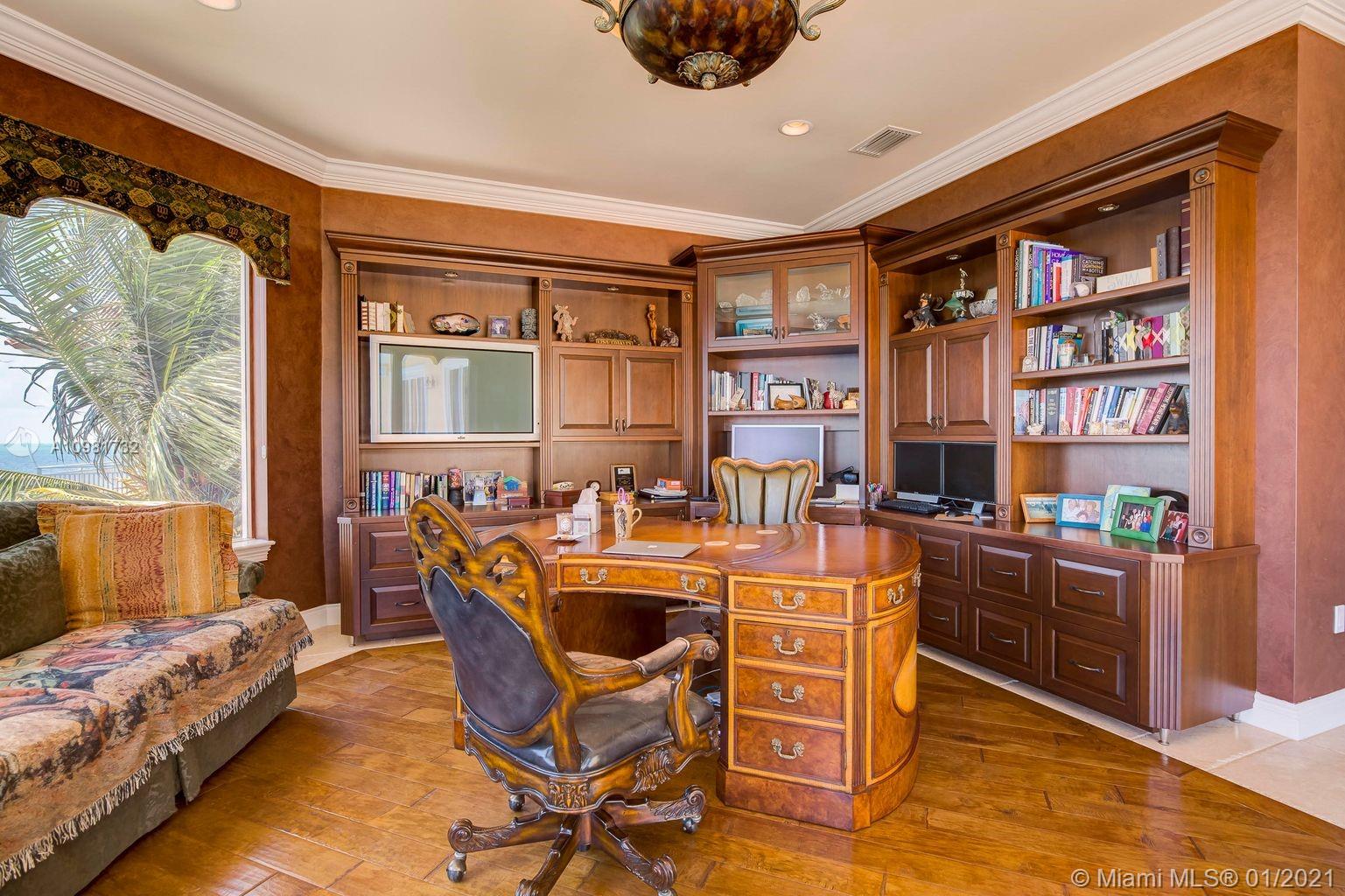 Port Largo - Residential