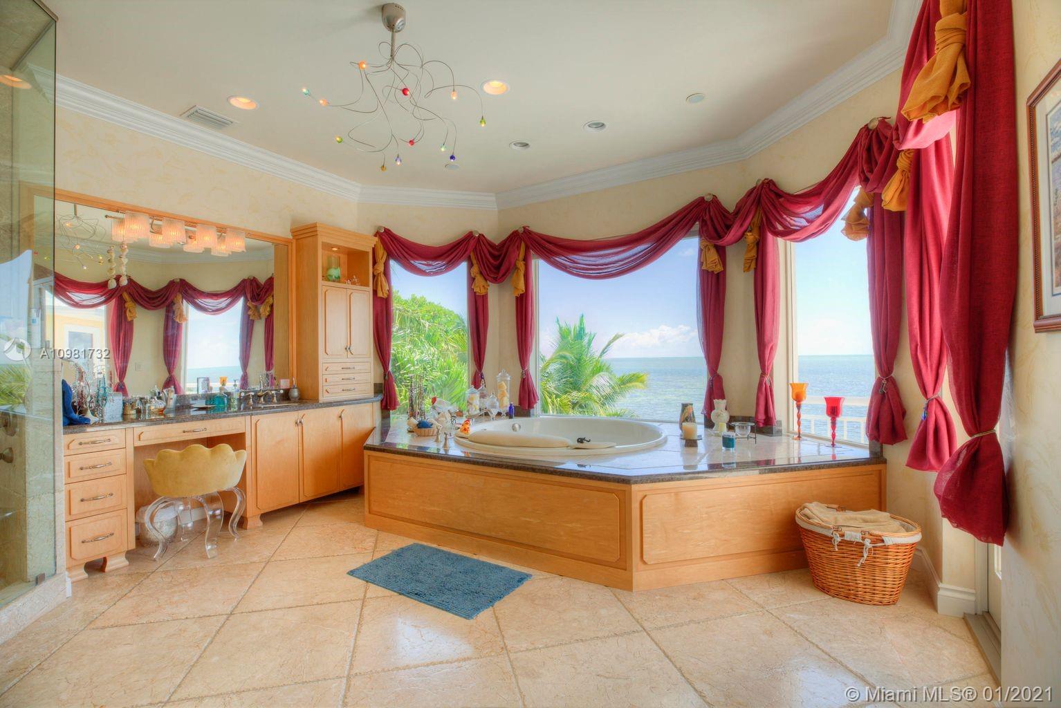 Port Largo - Residential