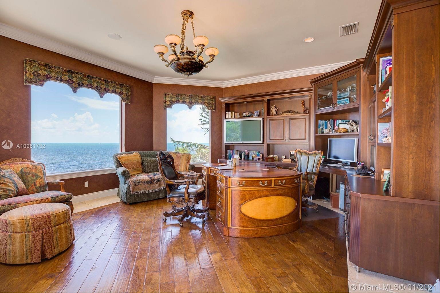 Port Largo - Residential