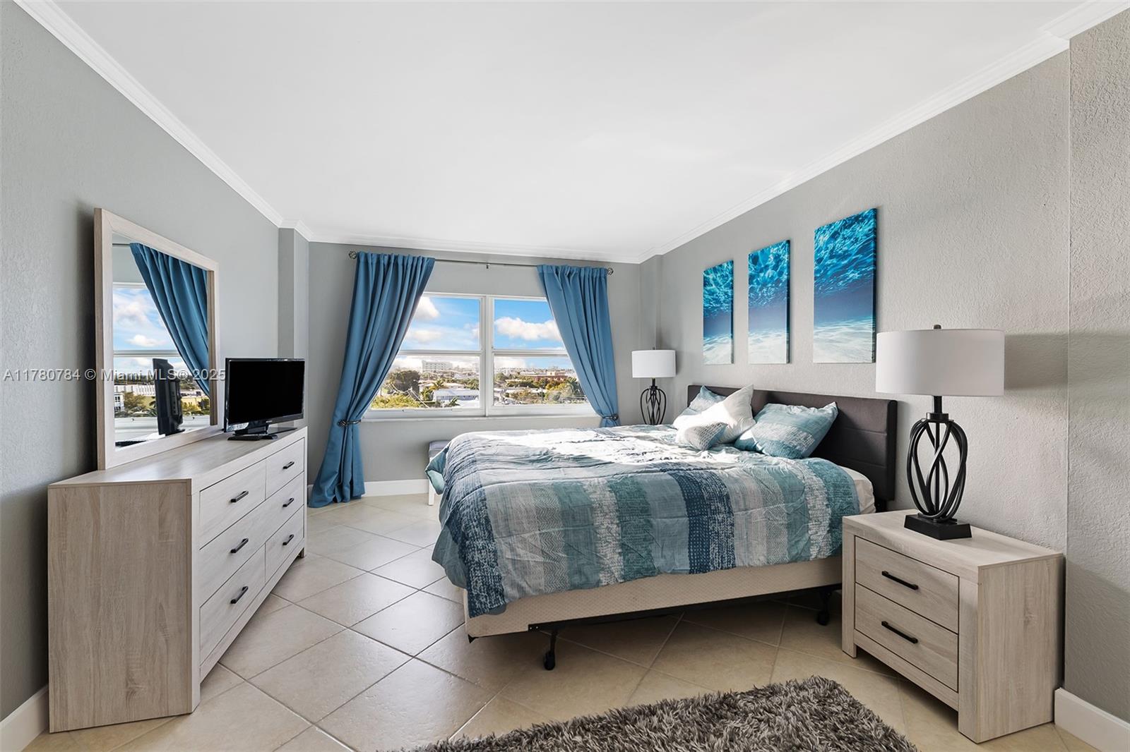 LAUDERDALE TOWER CONDO - Residential Lease