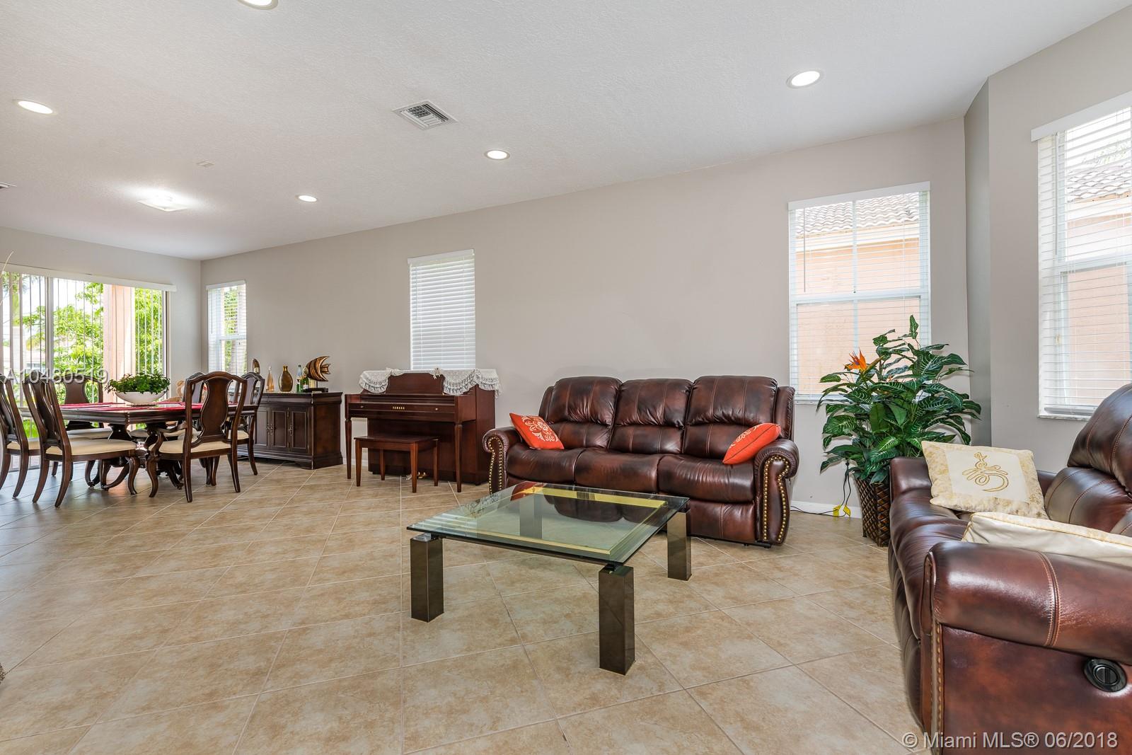 RIVIERA ISLES - Residential Lease