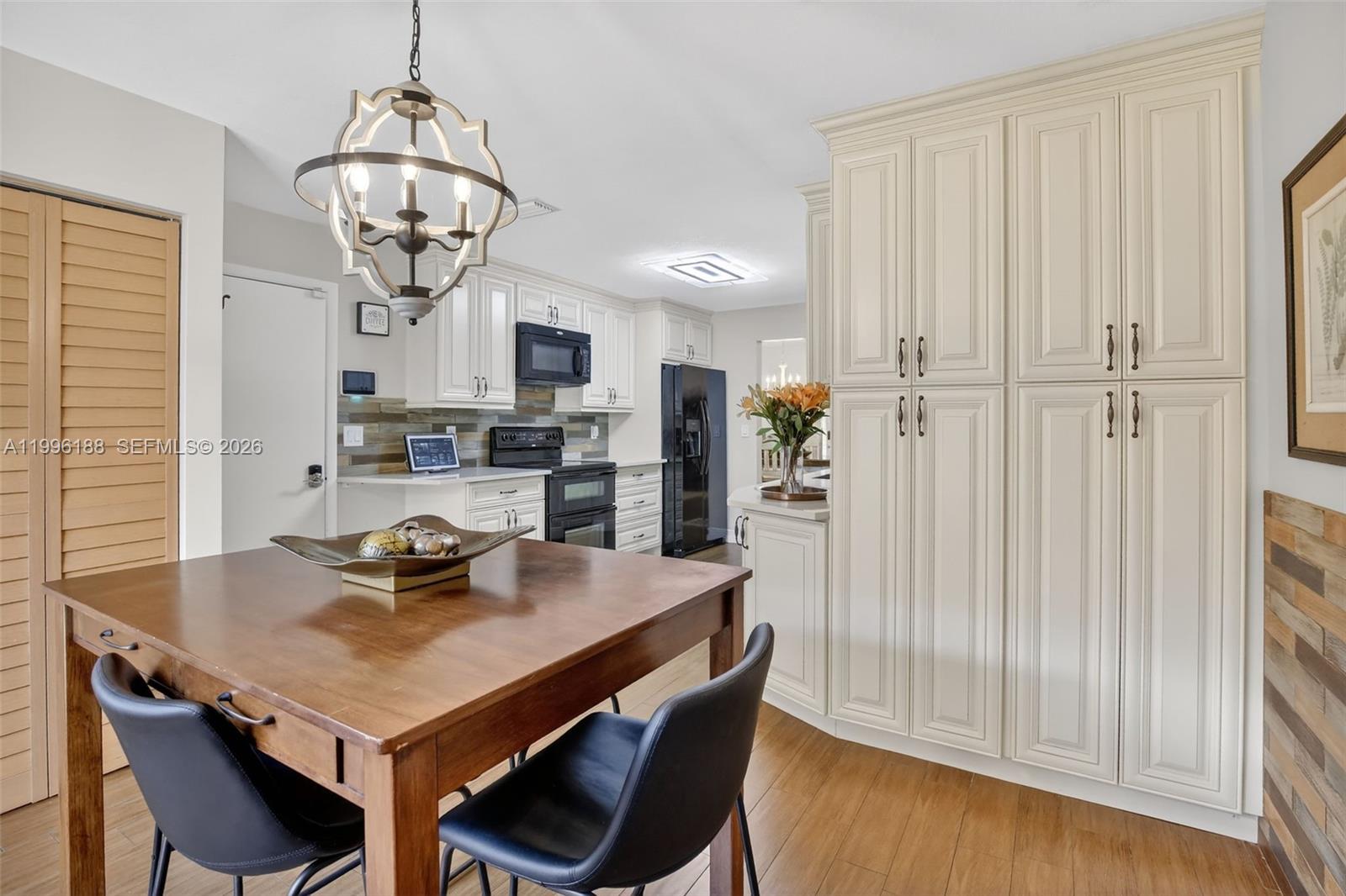 JACARANDA - Residential