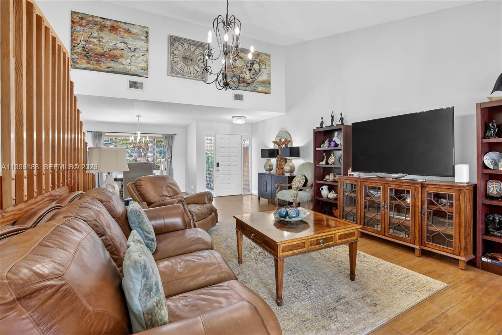 JACARANDA - Residential