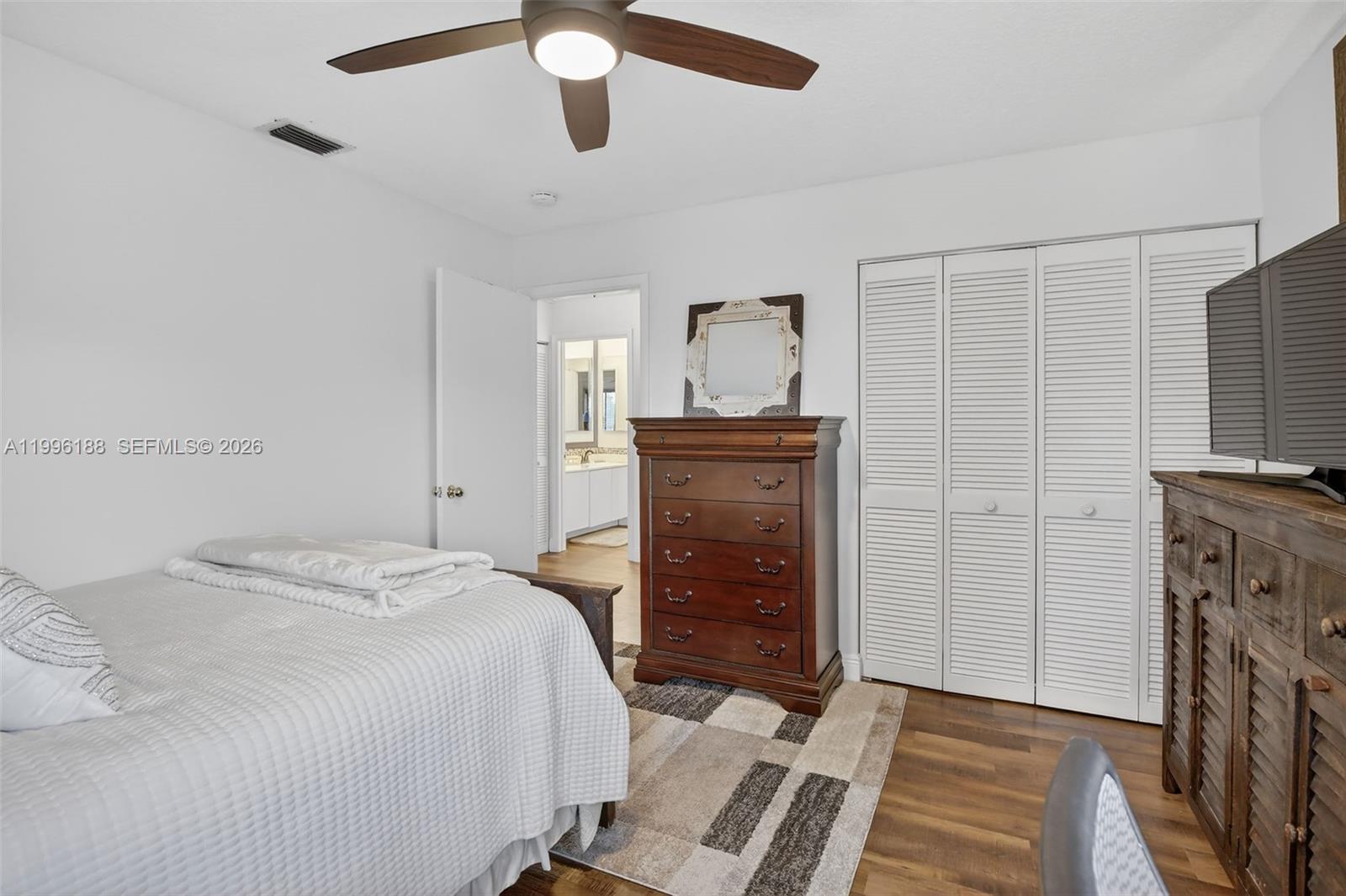 JACARANDA - Residential