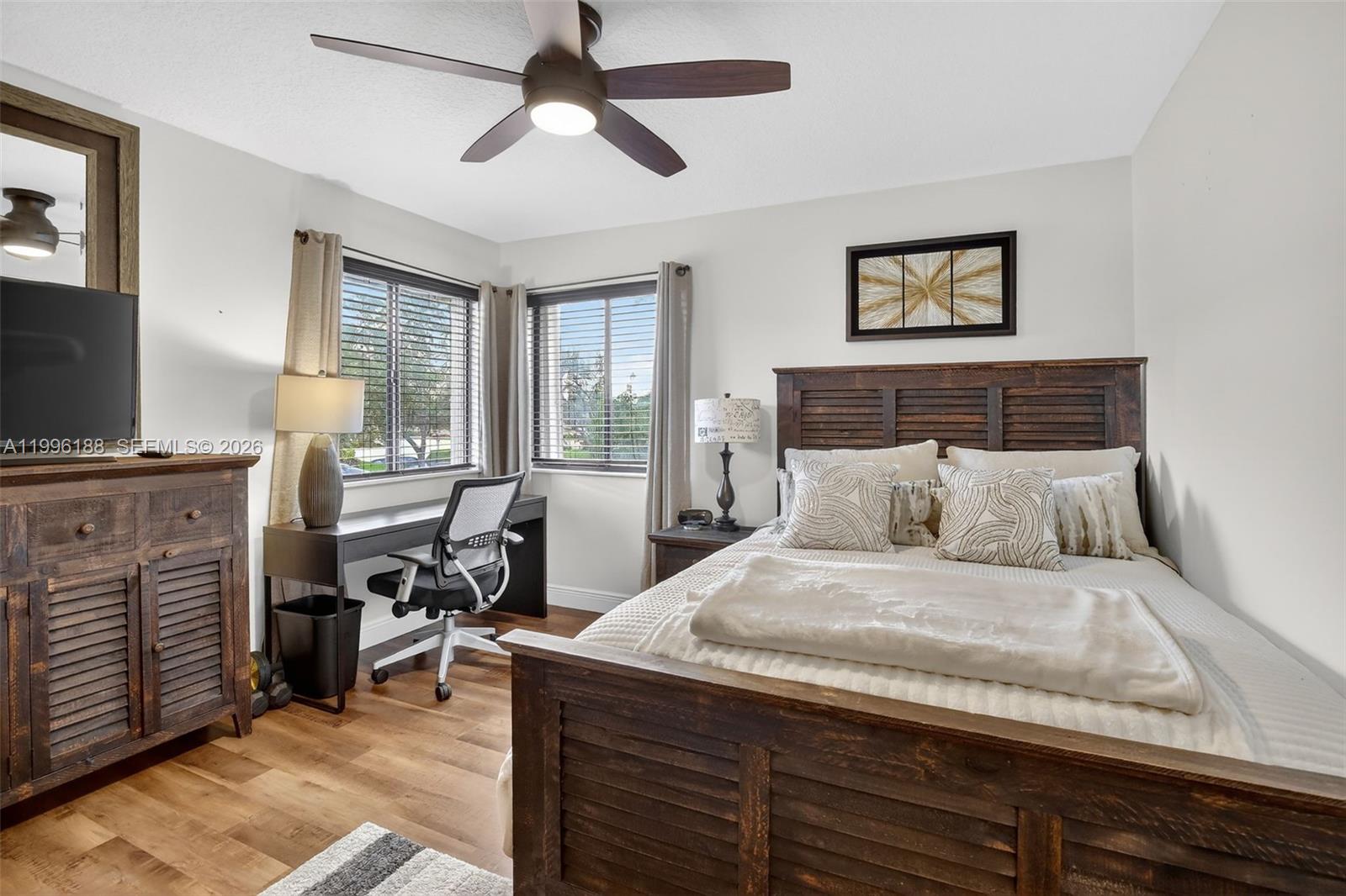 JACARANDA - Residential