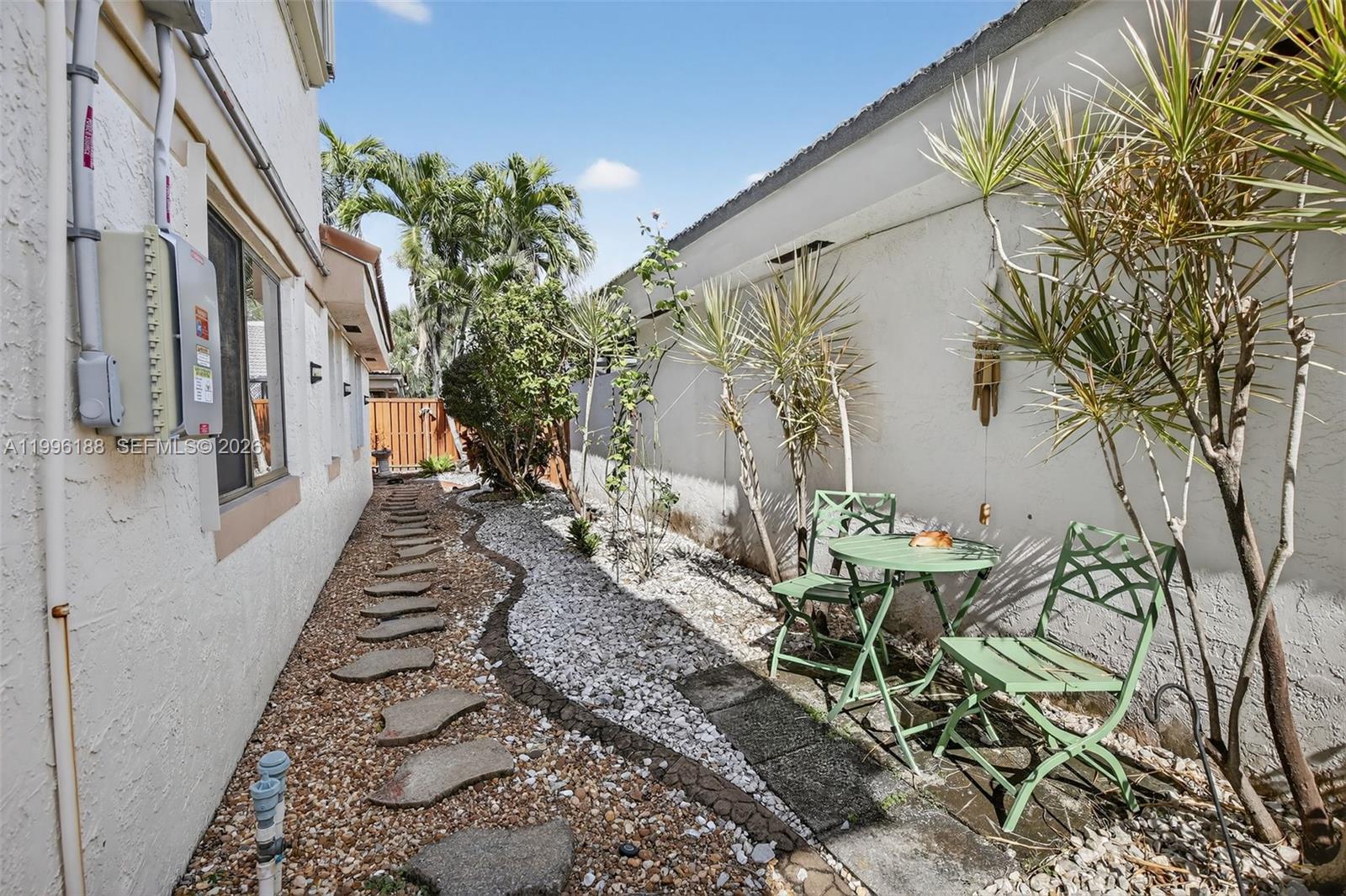 JACARANDA - Residential