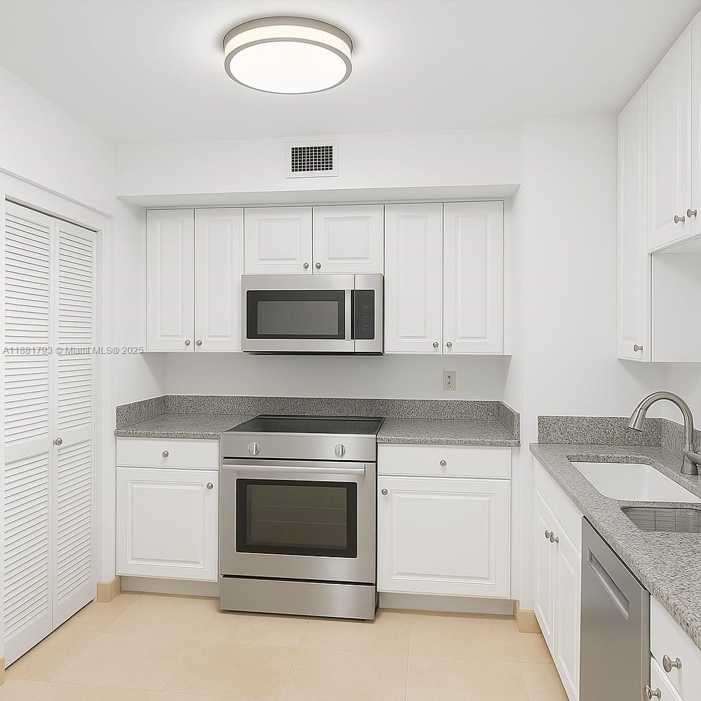 ONE TEQUESTA POINT CONDO - Residential Lease