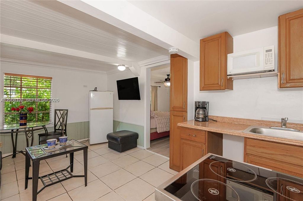 Photo of 1611 Fletcher St #2, Hollywood, FL 33020 (MLS # A12008337)