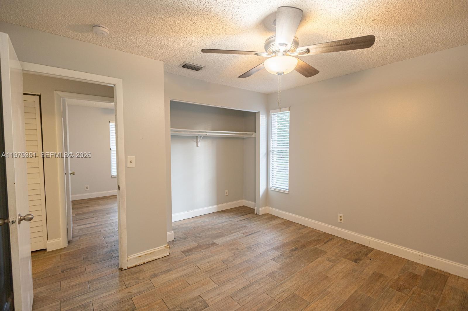 LOXAHATCHEE GROVES - Residential