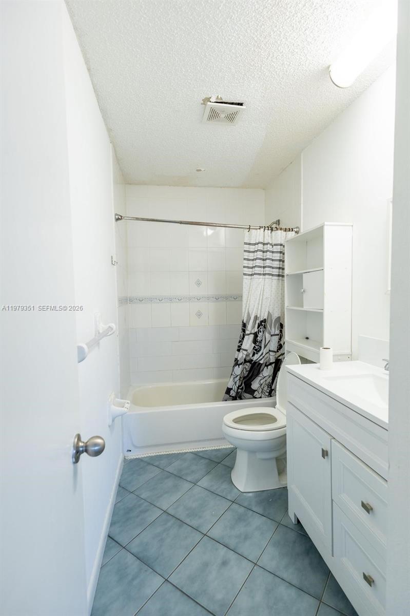 LOXAHATCHEE GROVES - Residential