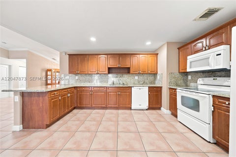 Tiny photo for 15059 SW 33rd Ter, Miami, FL 33185 (MLS # A12047873)