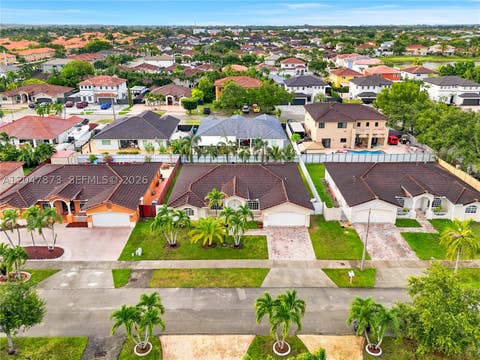 Tiny photo for 15059 SW 33rd Ter, Miami, FL 33185 (MLS # A12047873)