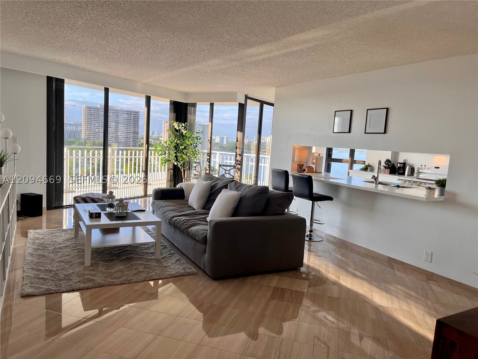 4000 NE Towerside Ter 1101