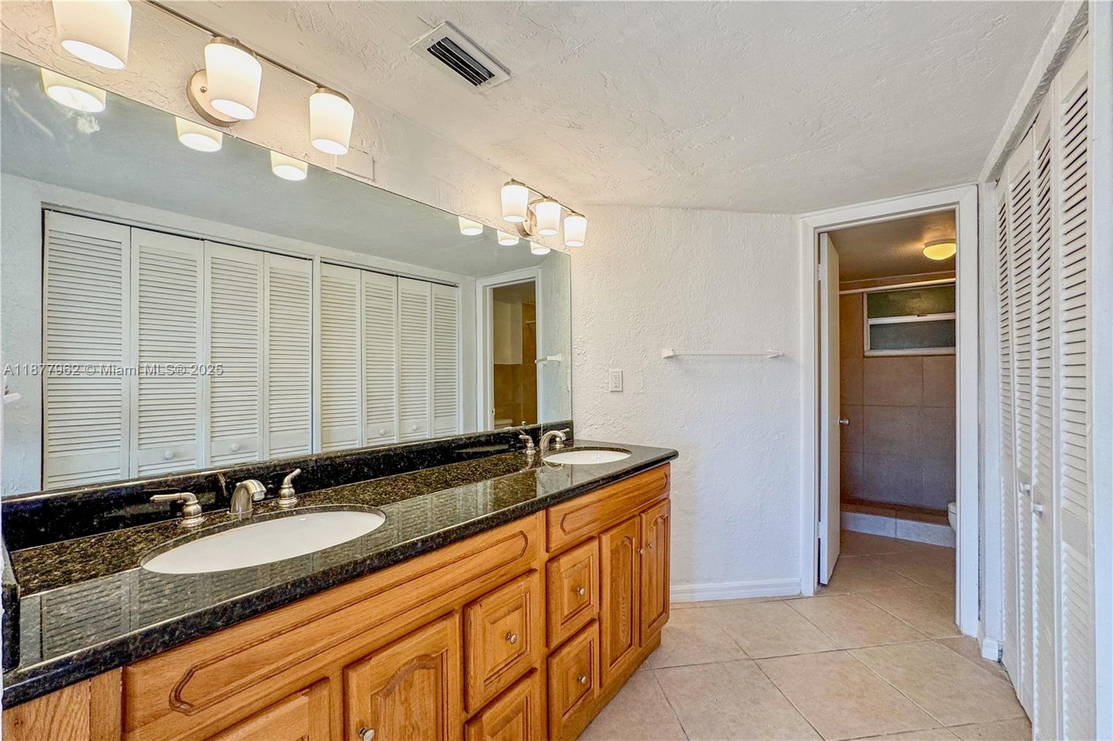 VILLAGE AT DADELAND CONDO - Residential Lease