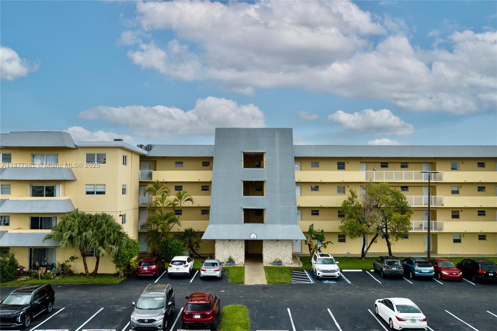 Spacious 3BR/2BA condo in the heart of Dadeland! Freshly painted with new ambient lighting, large living/dining area, private balcony, tile floors, ample closets, and stainless steel appliances. Move-in ready with 2 assigned parking spaces and laundry on each floor. Resort-style amenities include pool, 3 tennis courts, pickleball, clubhouse, and security patrol. Prime location—walking distance to Dadeland Mall, Target, Whole Foods, Publix, and Metrorail. Minutes to UM, expressways, and top dining.