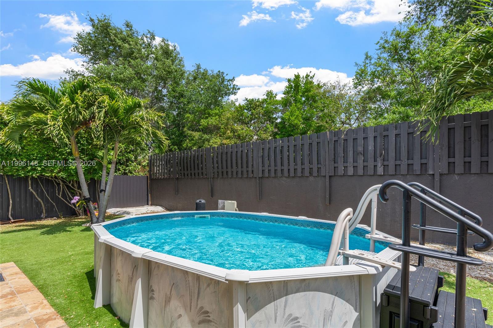 NEW CONTINENTAL SEC 3 - Residential