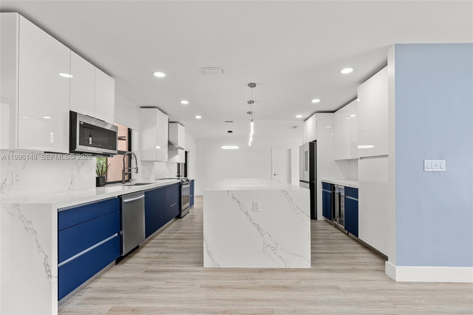 NEW CONTINENTAL SEC 3 - Residential