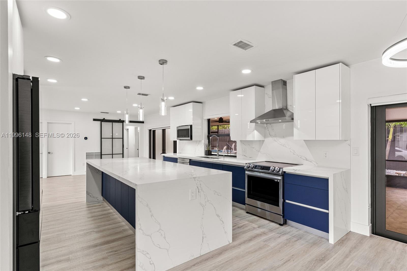 NEW CONTINENTAL SEC 3 - Residential