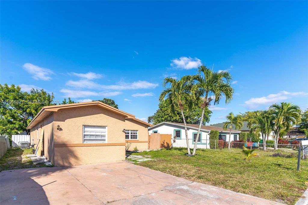 Photo of 2921 NW 6th Ct #0, Fort Lauderdale, FL 33311 (MLS # A11955831)