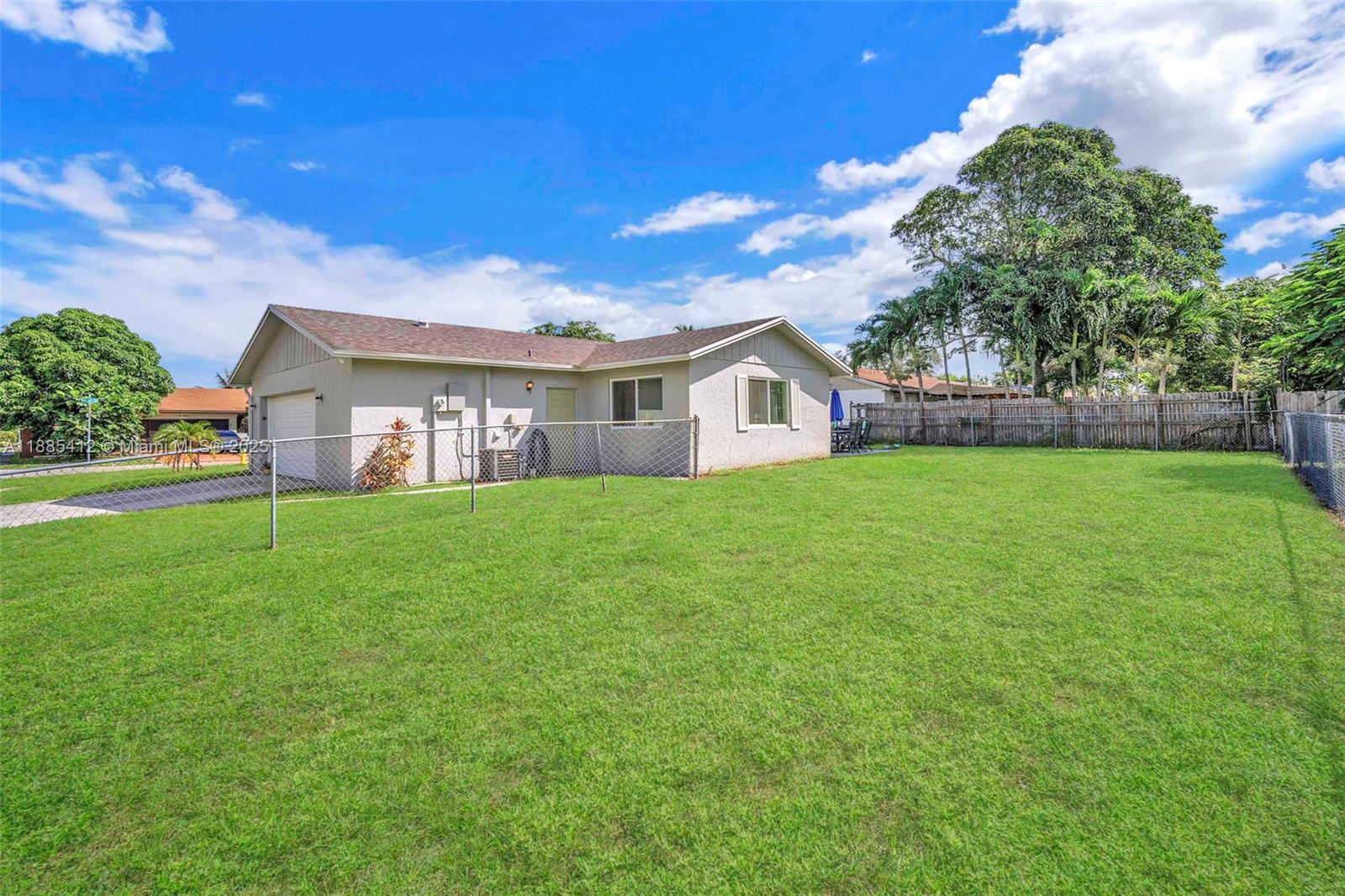 CITY OF LAUDERHILL SEC 1 - Residential