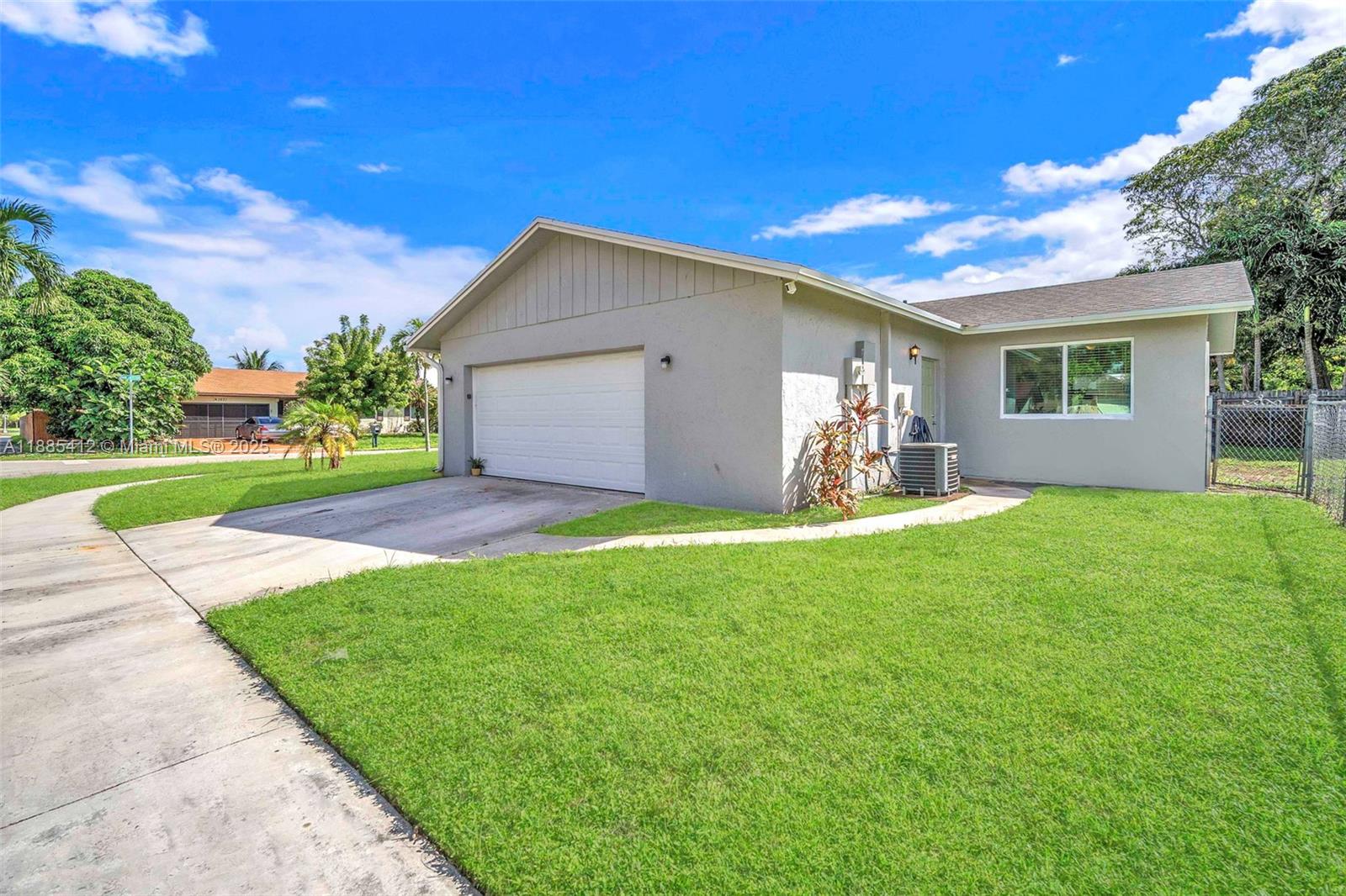 CITY OF LAUDERHILL SEC 1 - Residential