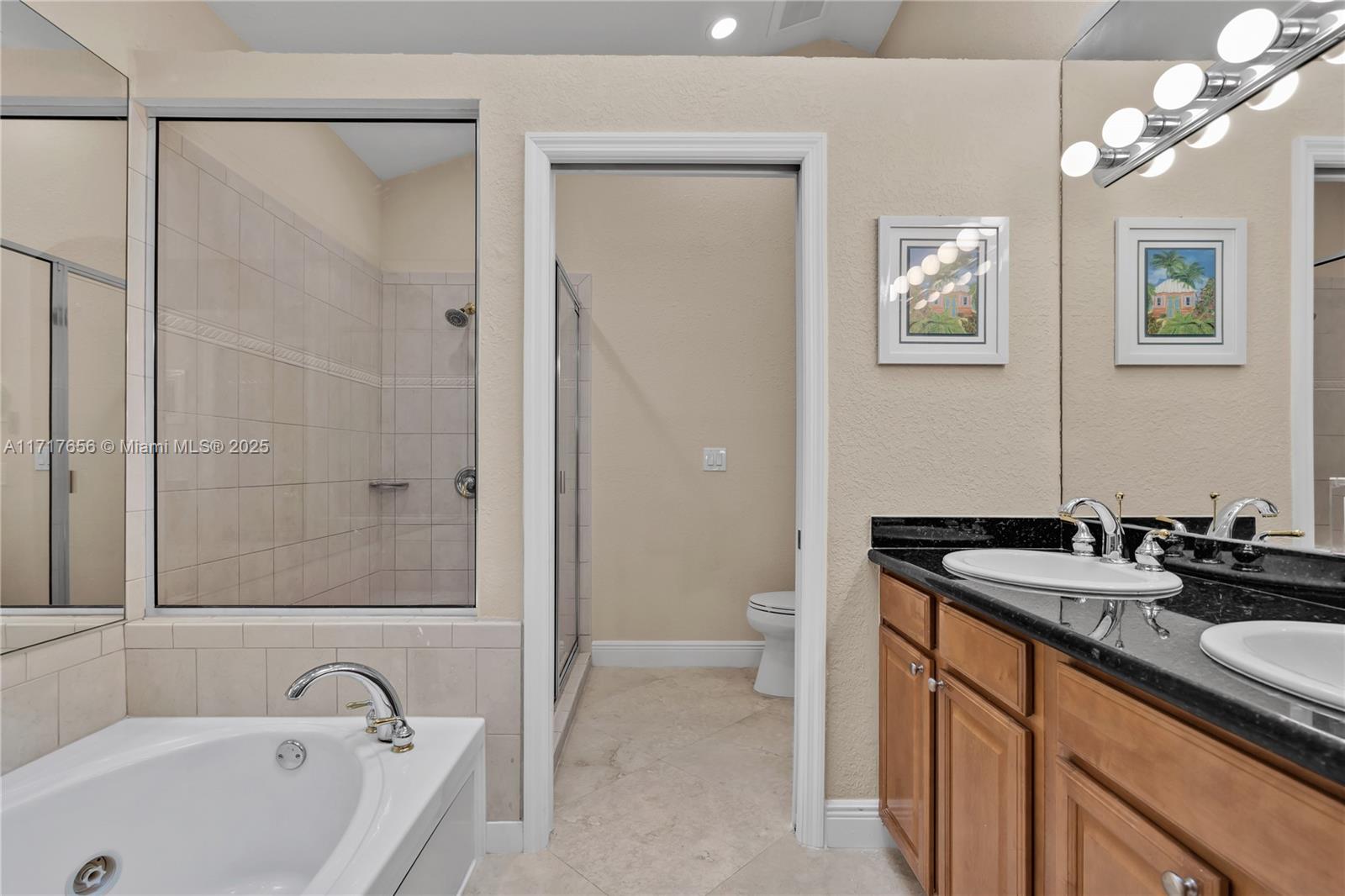 KEY LARGO NORTH - Residential