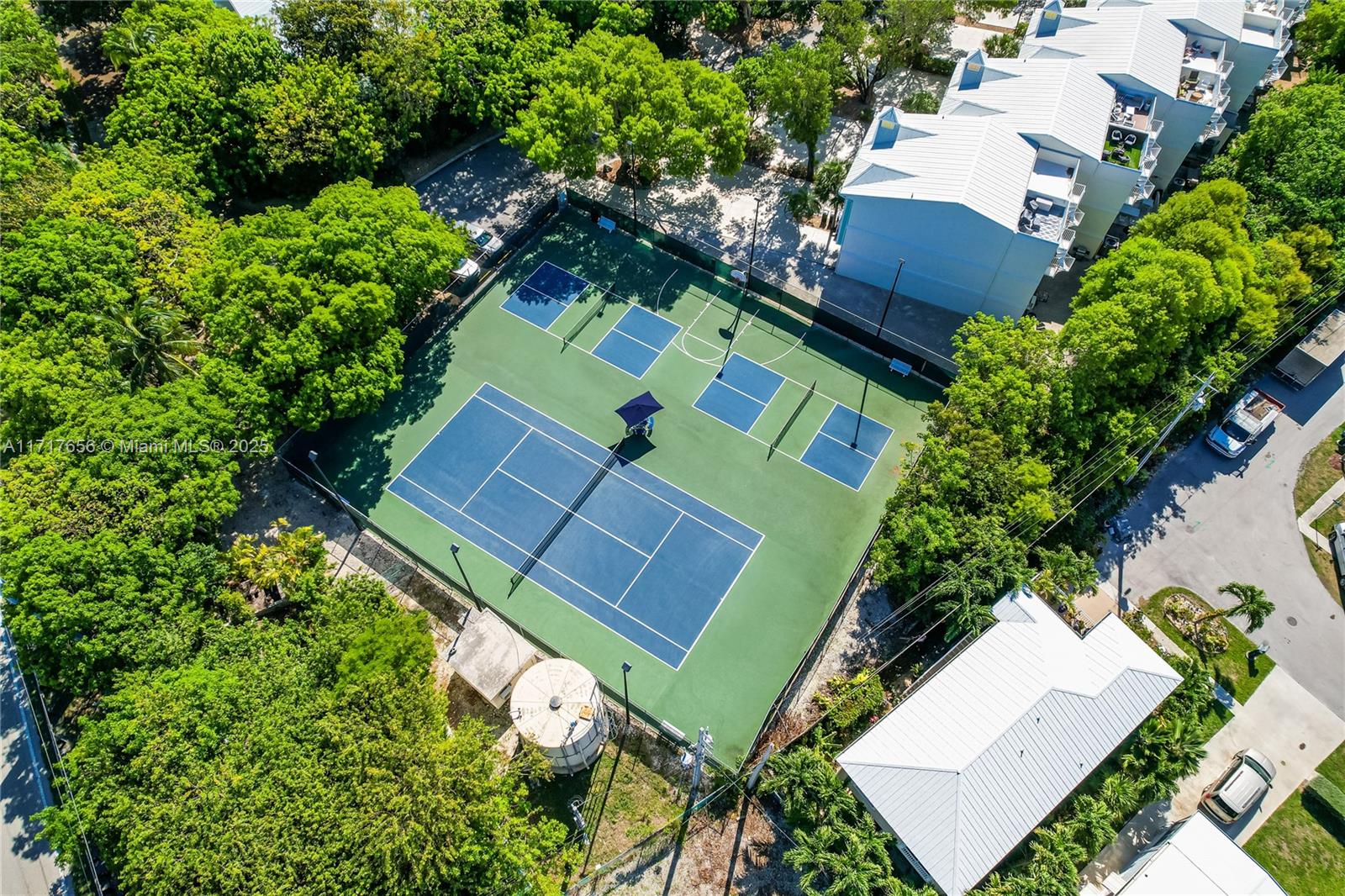KEY LARGO NORTH - Residential