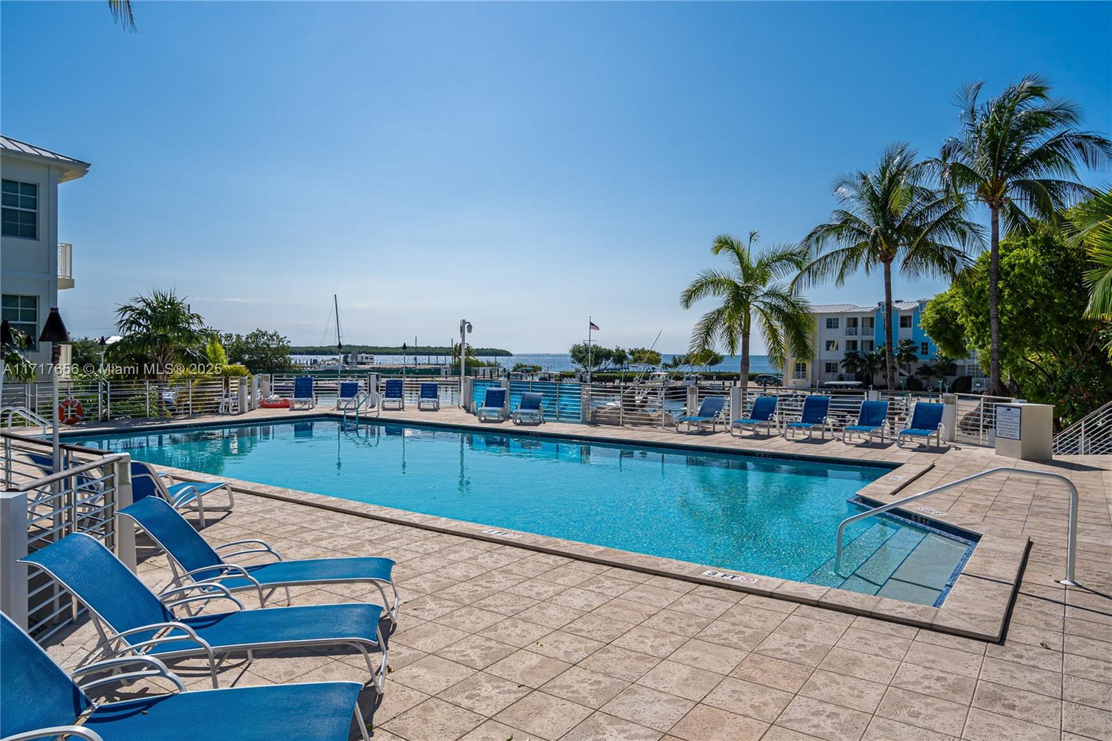 KEY LARGO NORTH - Residential