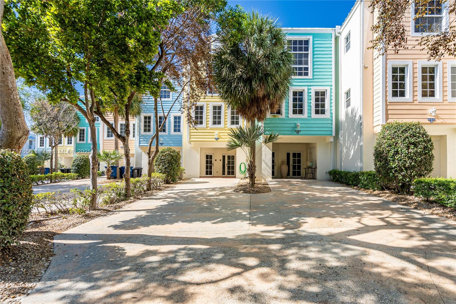 KEY LARGO NORTH - Residential